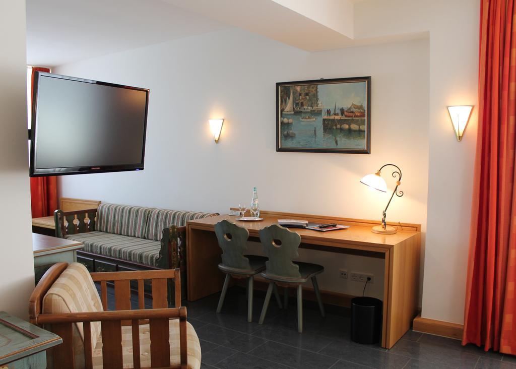 Hotel Conti Am Hauptbahnhof Münster Kültér fotó