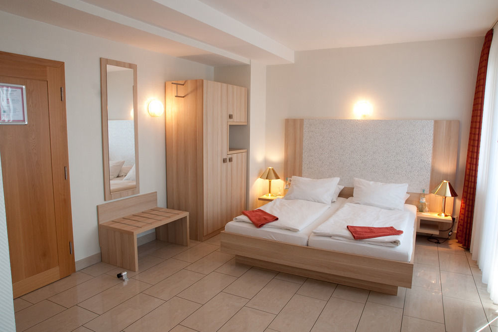Hotel Conti Am Hauptbahnhof Münster Kültér fotó
