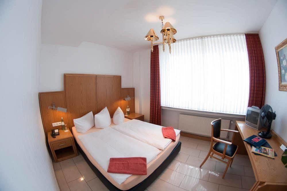Hotel Conti Am Hauptbahnhof Münster Kültér fotó
